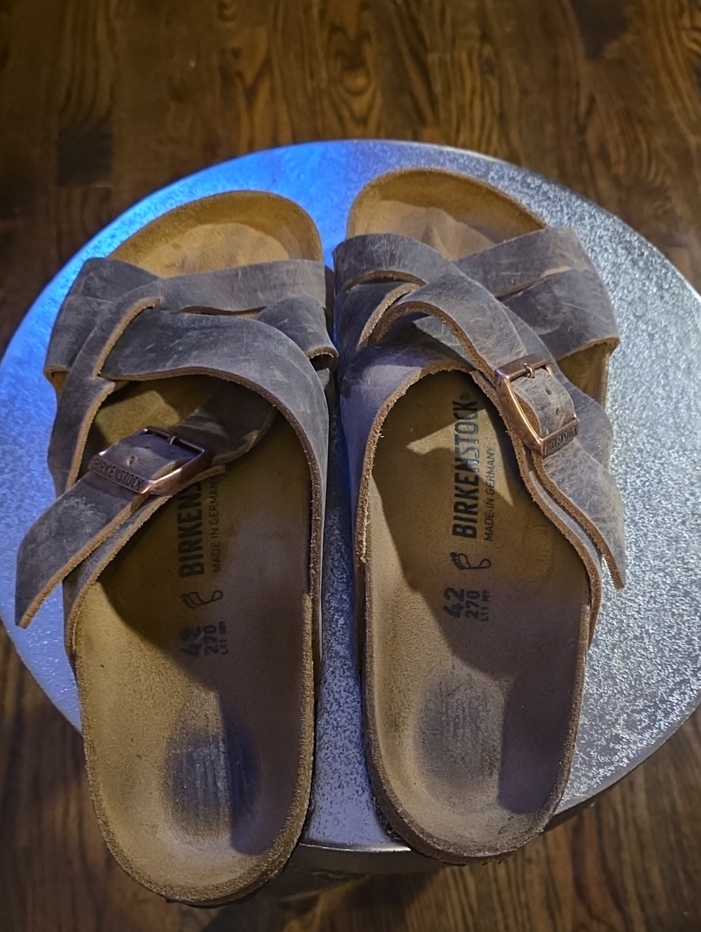 Mens Size 9 Birkenstock Brown Leather Double-Strap Sandals with Buckles